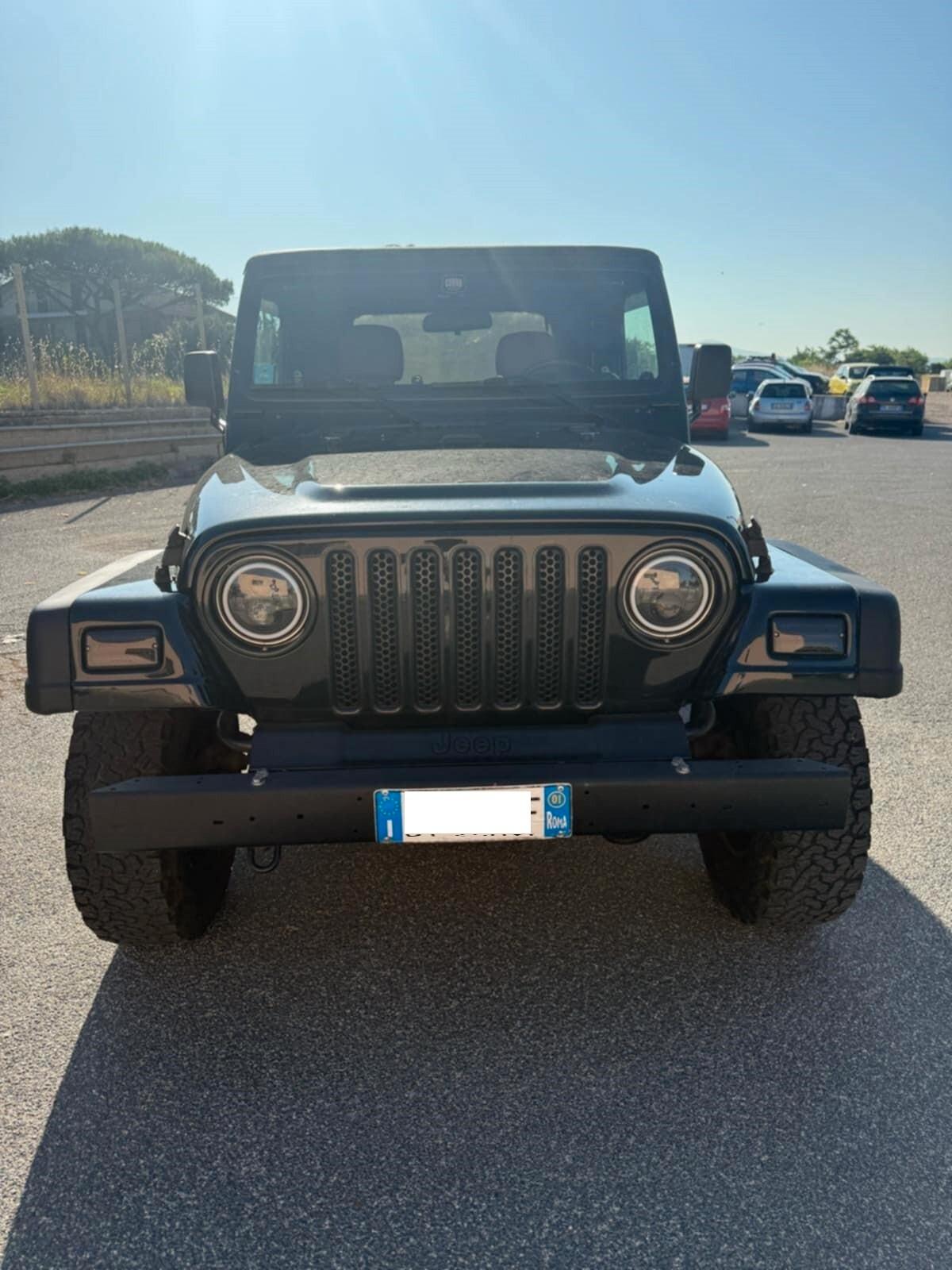 Jeep Wrangler 2.5 GPL