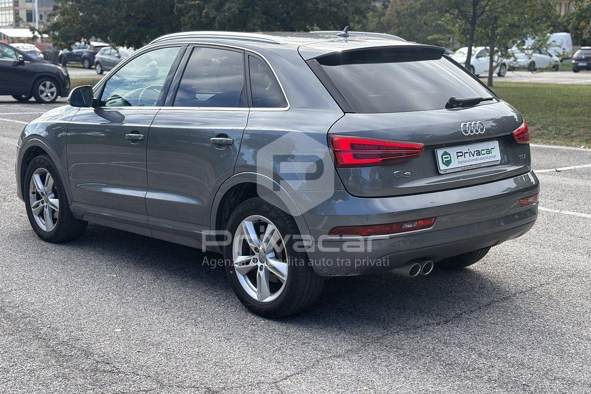 AUDI Q3 2.0 TDI 120 CV S tronic Business