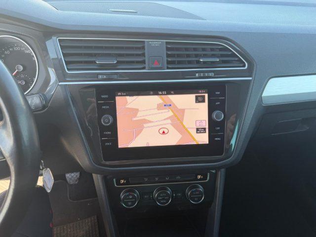 VOLKSWAGEN Tiguan 2.0 TDI SCR Sport BlueMotion Technology