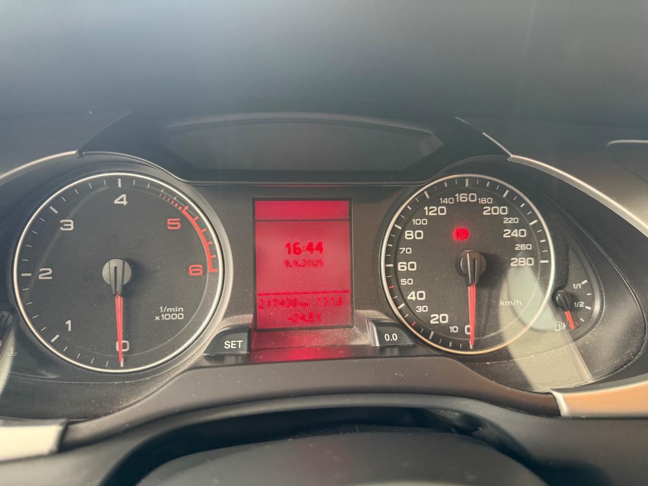 Audi A4 Avant 2.0 TDI 120CV station wagon