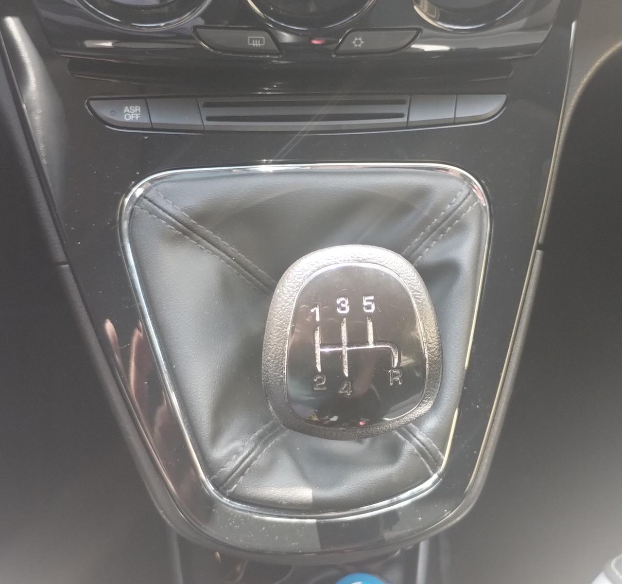 Lancia Ypsilon 1.2 69 CV 5 porte Elefantino NEOPATENTATI