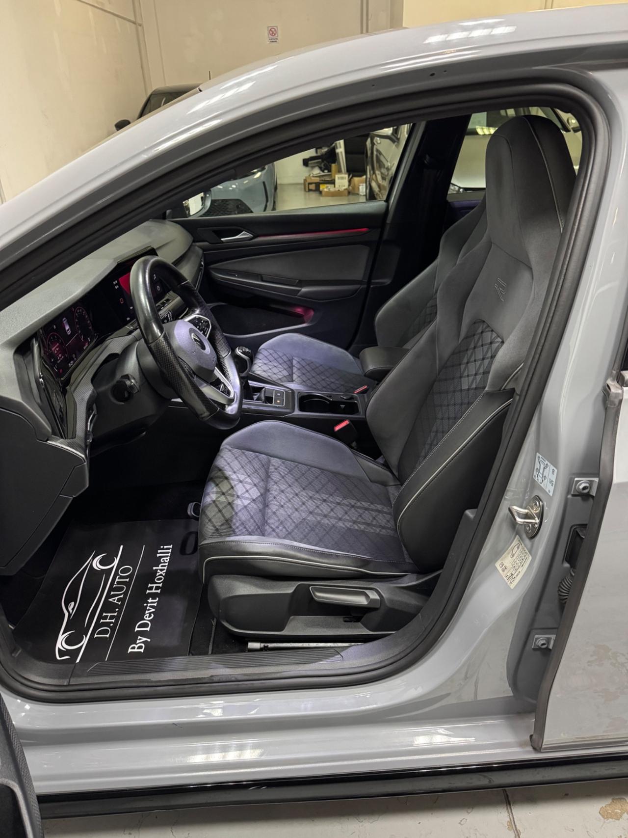 Volkswagen Golf 1.5 TSI EVO ACT R-Line