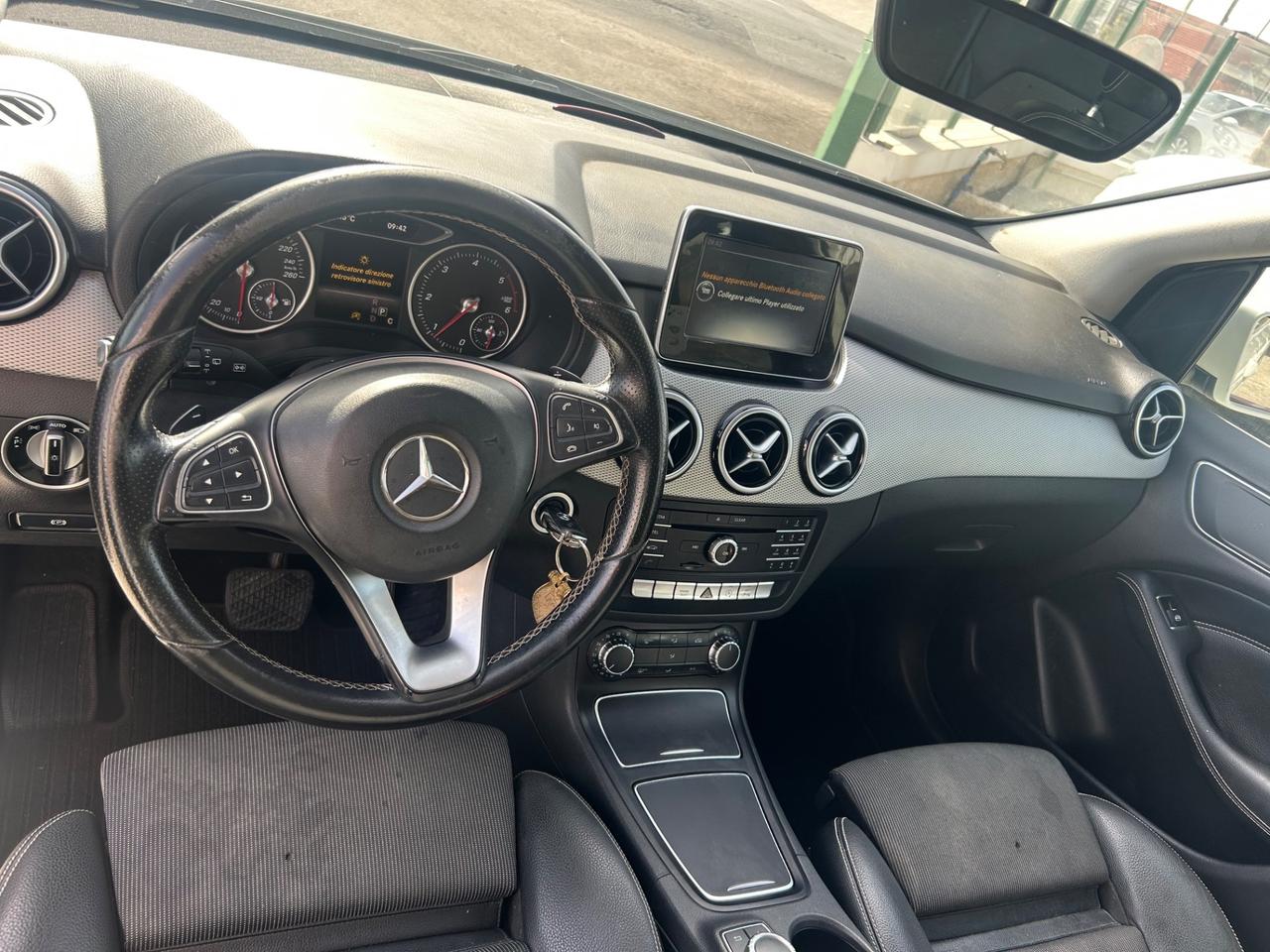 Mercedes-benz B 180 d Automatic Executive