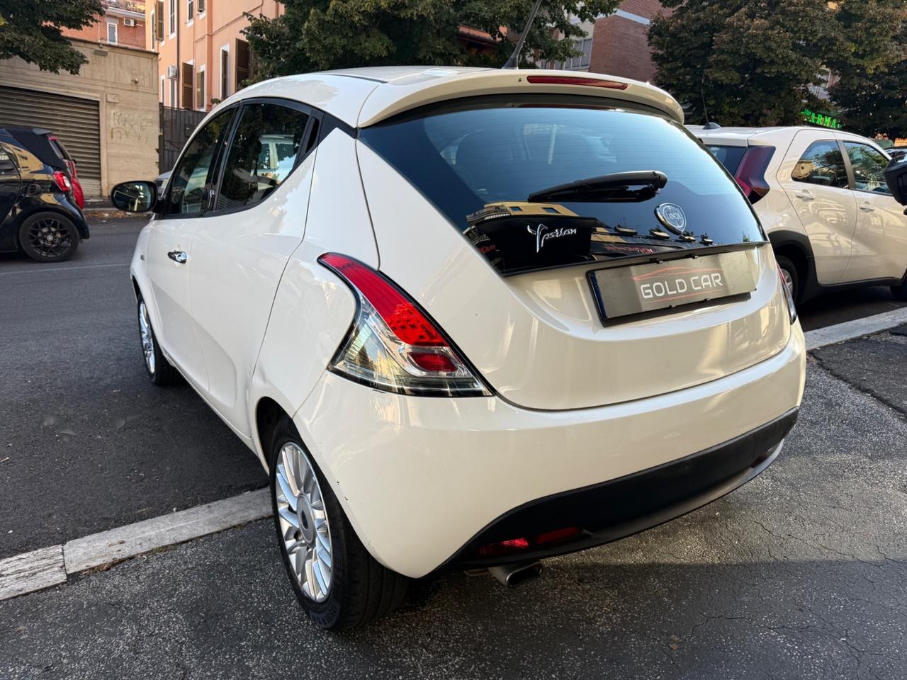 Lancia Ypsilon 1.2 69 CV 5 porte GPL Ecochic Gold