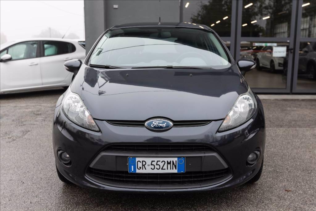 FORD Fiesta 5p 1.2 16v + 82cv del 2010