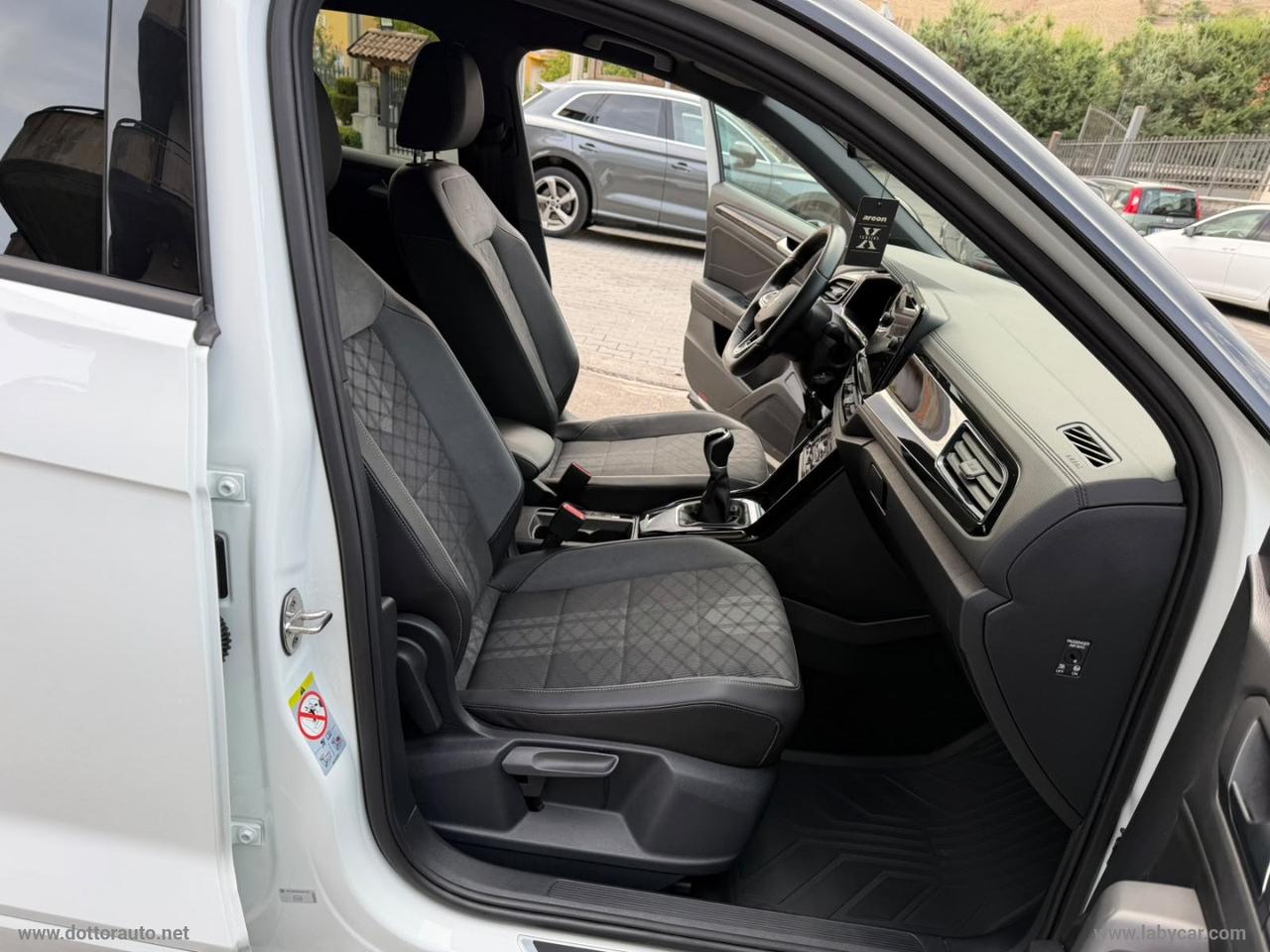 VOLKSWAGEN T-Roc 2.0 TDI SCR R-Line