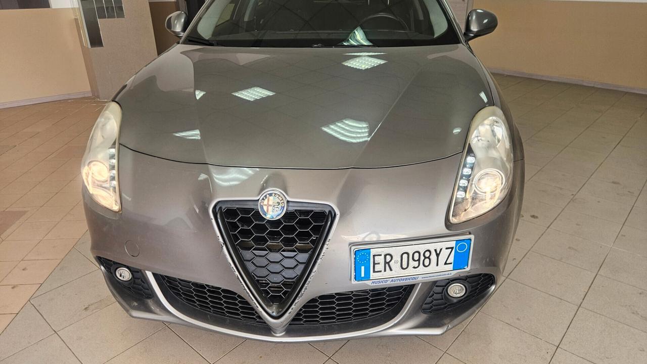 Alfa Romeo Giulietta 1.6 JTDm-2 105 CV Exclusive