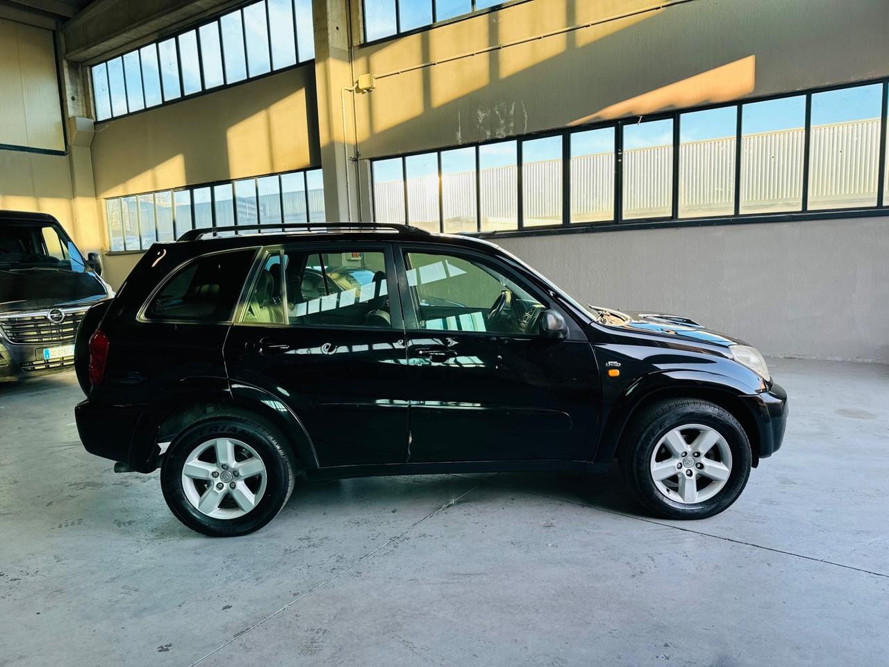 Toyota RAV 4 RAV4 2.0 Tdi D-4D cat 5 porte