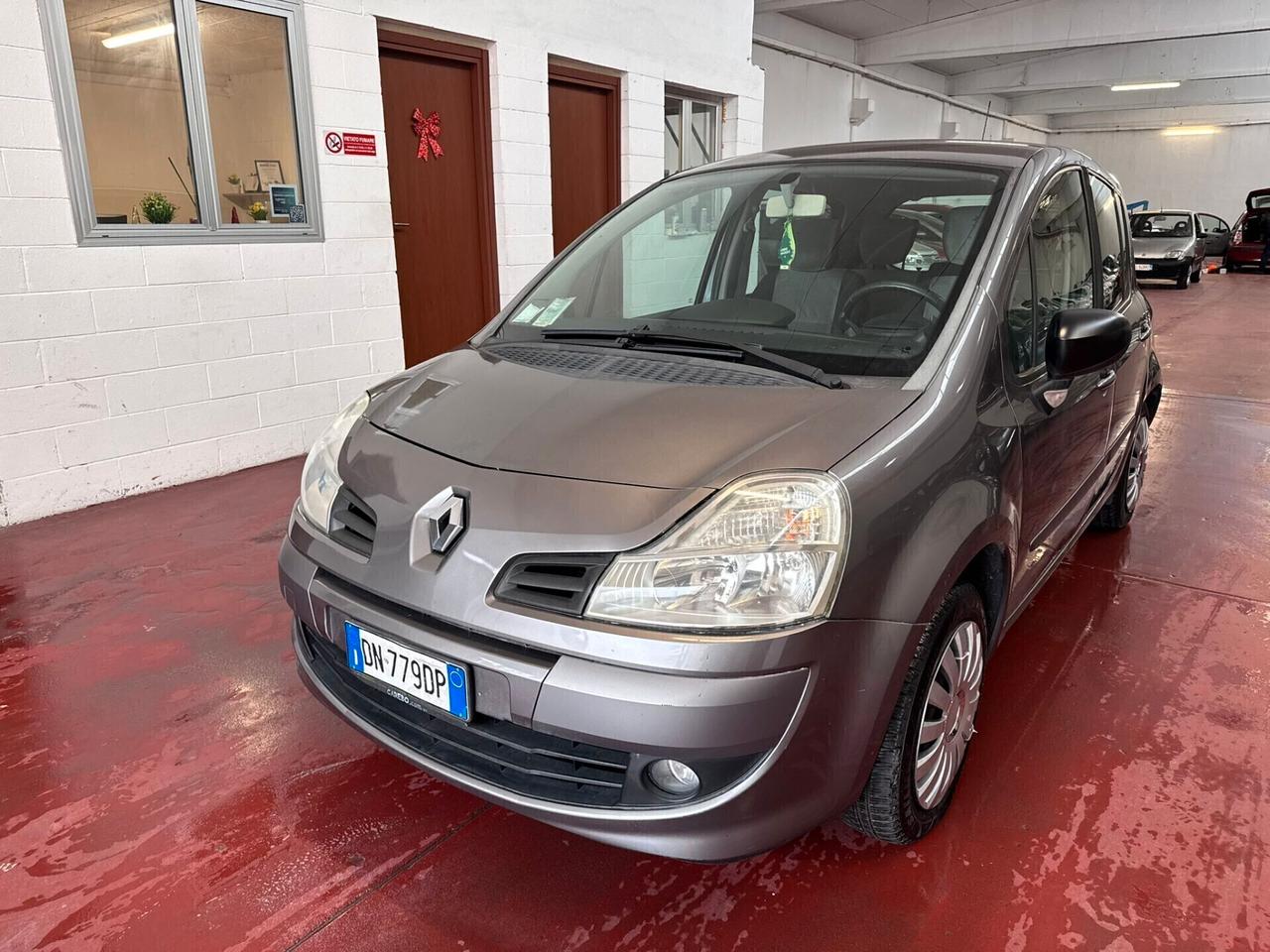 Renault Modus 1.2 16V Dynamique AUTOMATICO BENZINA NEOPATENTATI