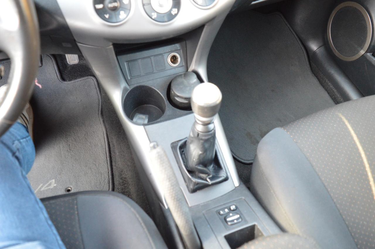 Toyota RAV 4 RAV4 2.2 D-4D 177 CV Luxury