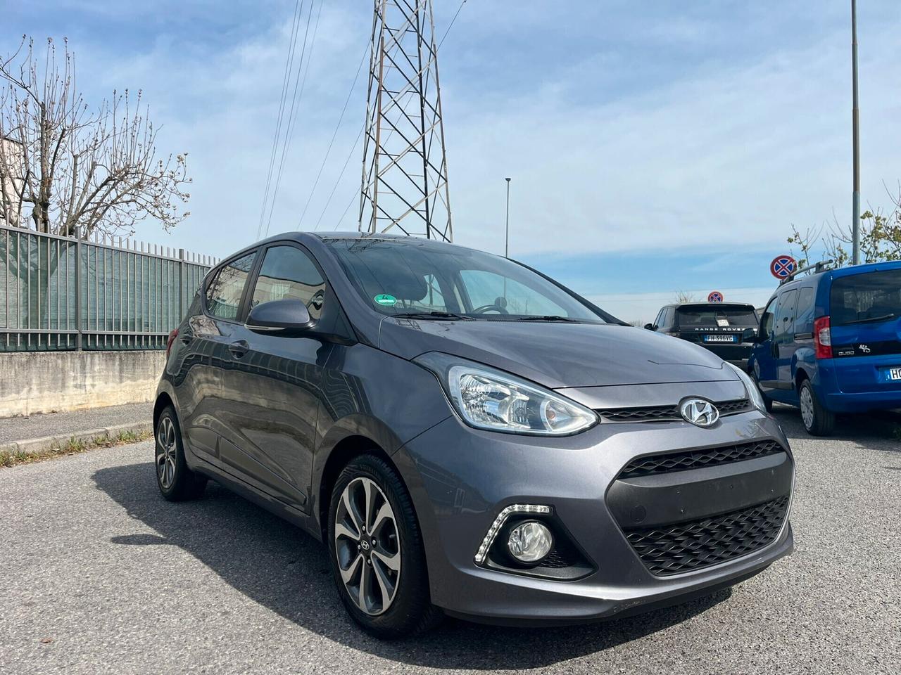 Hyundai I 10 1.0 BENZ SERIE SPECIALE WORL FIFA CUP