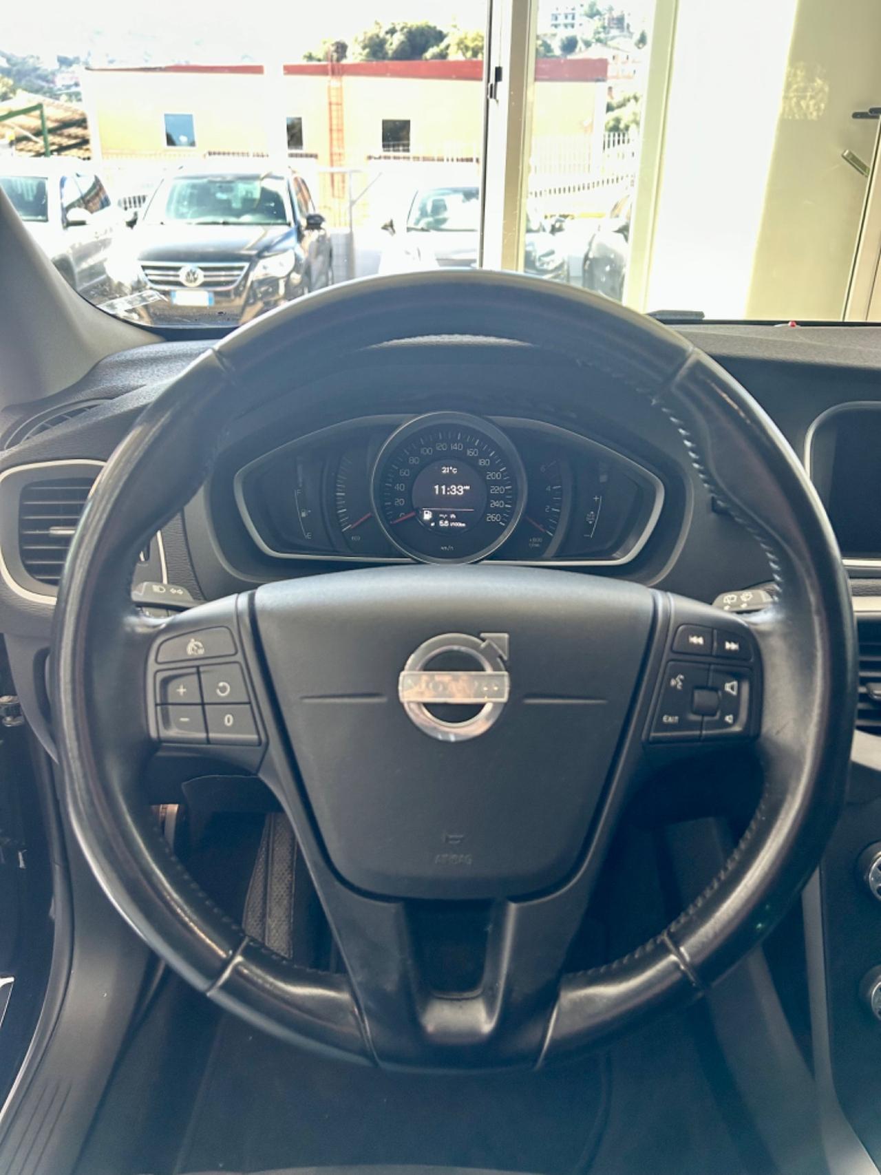 Volvo V40 Cross Country D2 FINANZIABILE