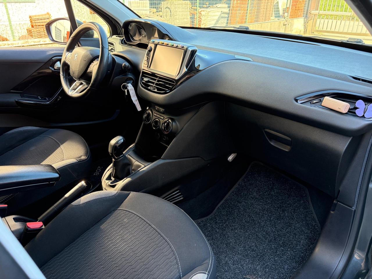 Peugeot 208 BlueHDi 75 5 porte Allure