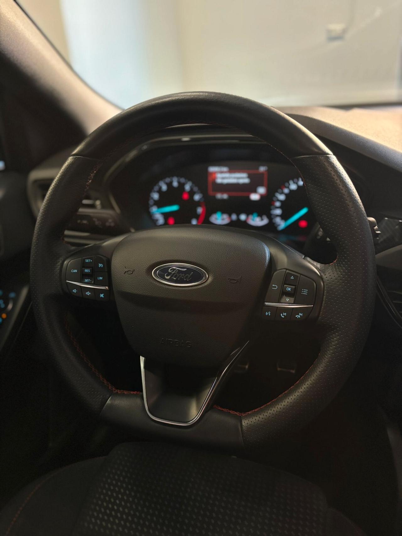 Ford Focus 1.5 EcoBoost 150 CV 5p. ST-Line