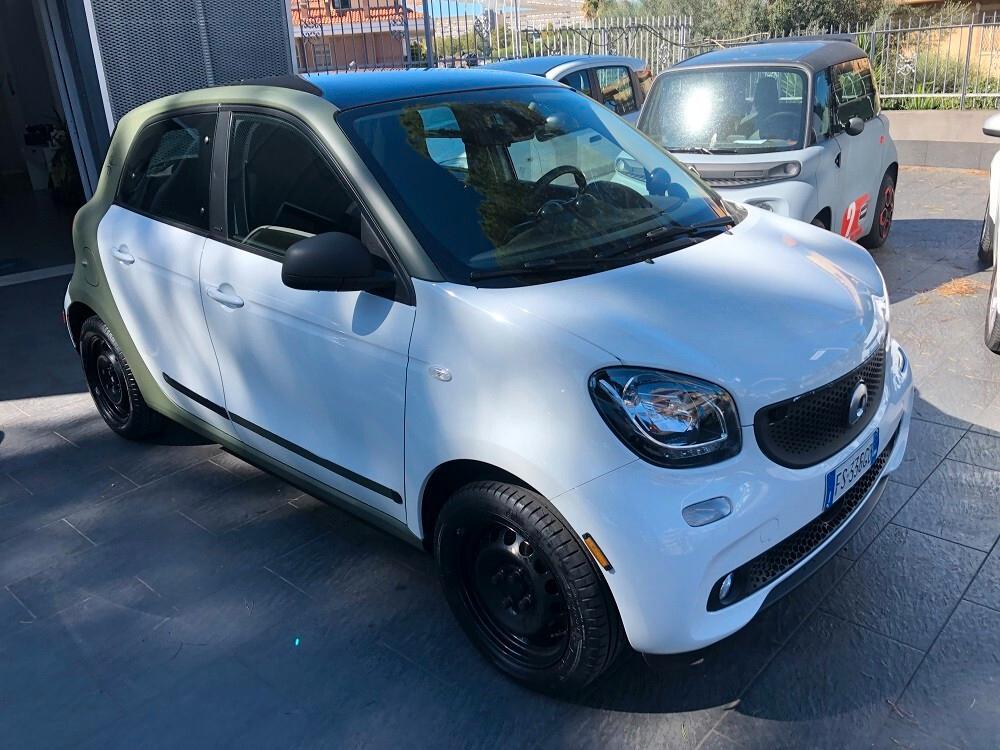 Smart ForFour 70 1.0 twinamic Youngster