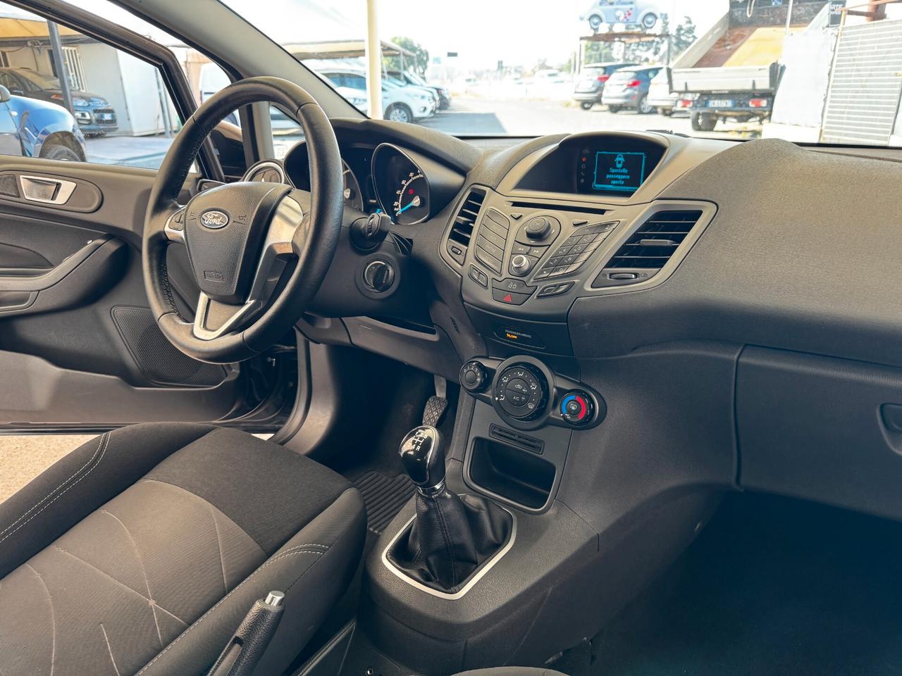 Ford Fiesta 1.5 TDCi 75CV 5 porte
