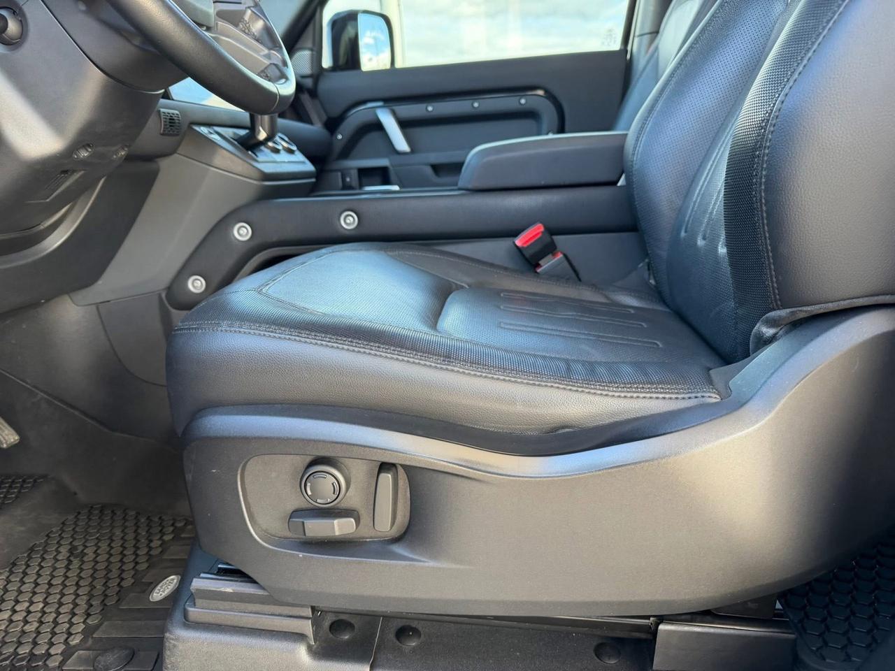 Land Rover Defender 90 3.0D I6 250 CV AWD Auto X-Dynamic HSE