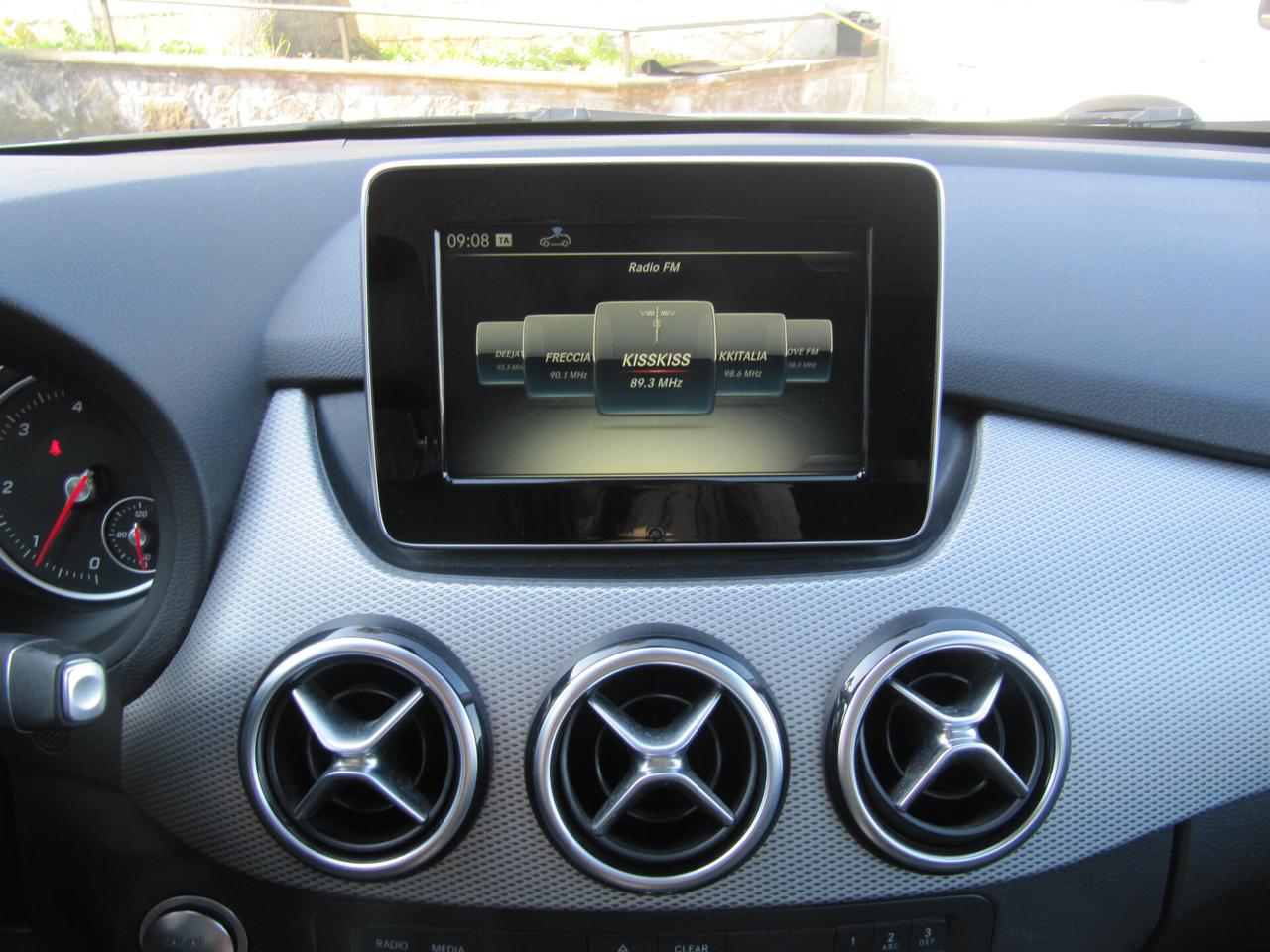 Mercedes-benz B 200 d Automatic Premium