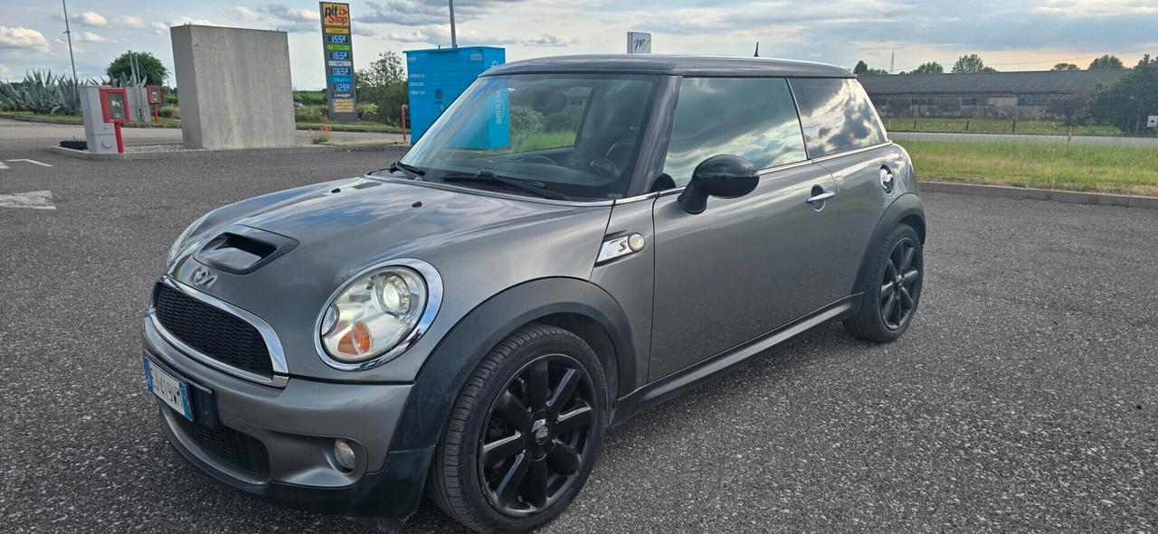 Alestimento Mini Cooper S neo patentati 1.6 55kw 75 cavalli