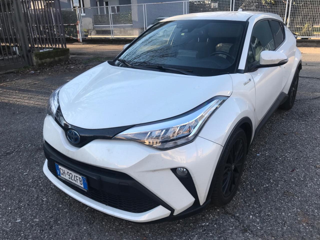 Toyota C-HR 1.8 Hybrid E-CVT Lounge