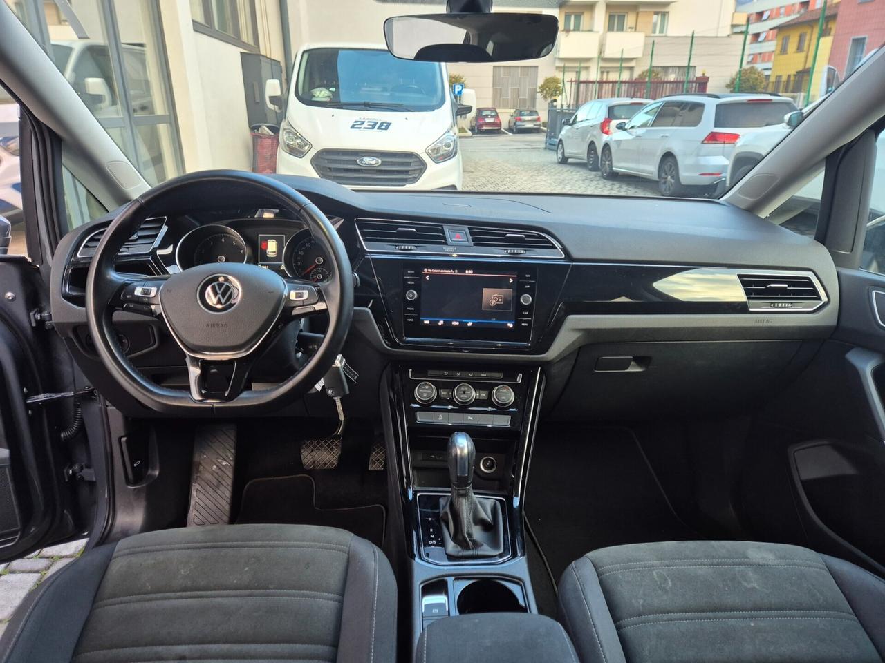 Volkswagen Touran 1.5 TSI ACT HIGHLINE DSG 7 POSTI