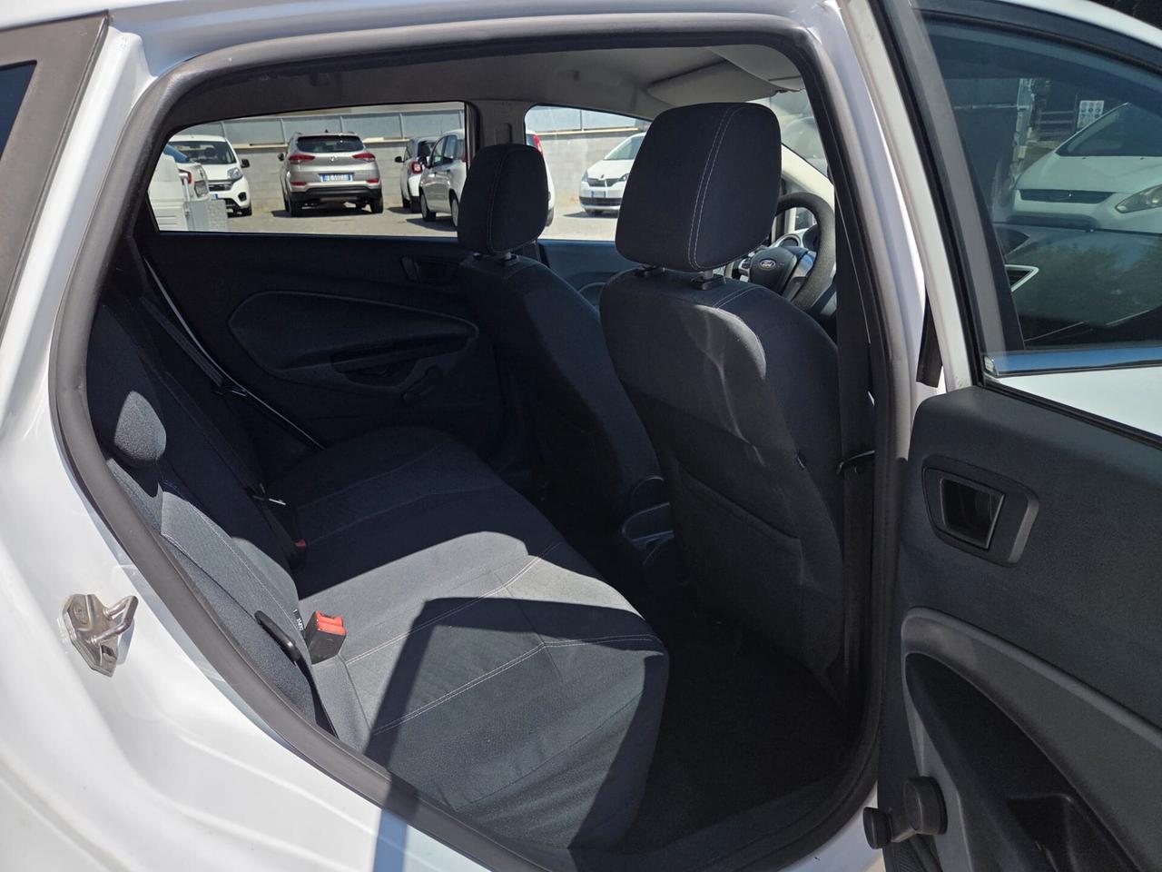 Ford Fiesta 1.4 5 porte Bz.- GPL Titanium