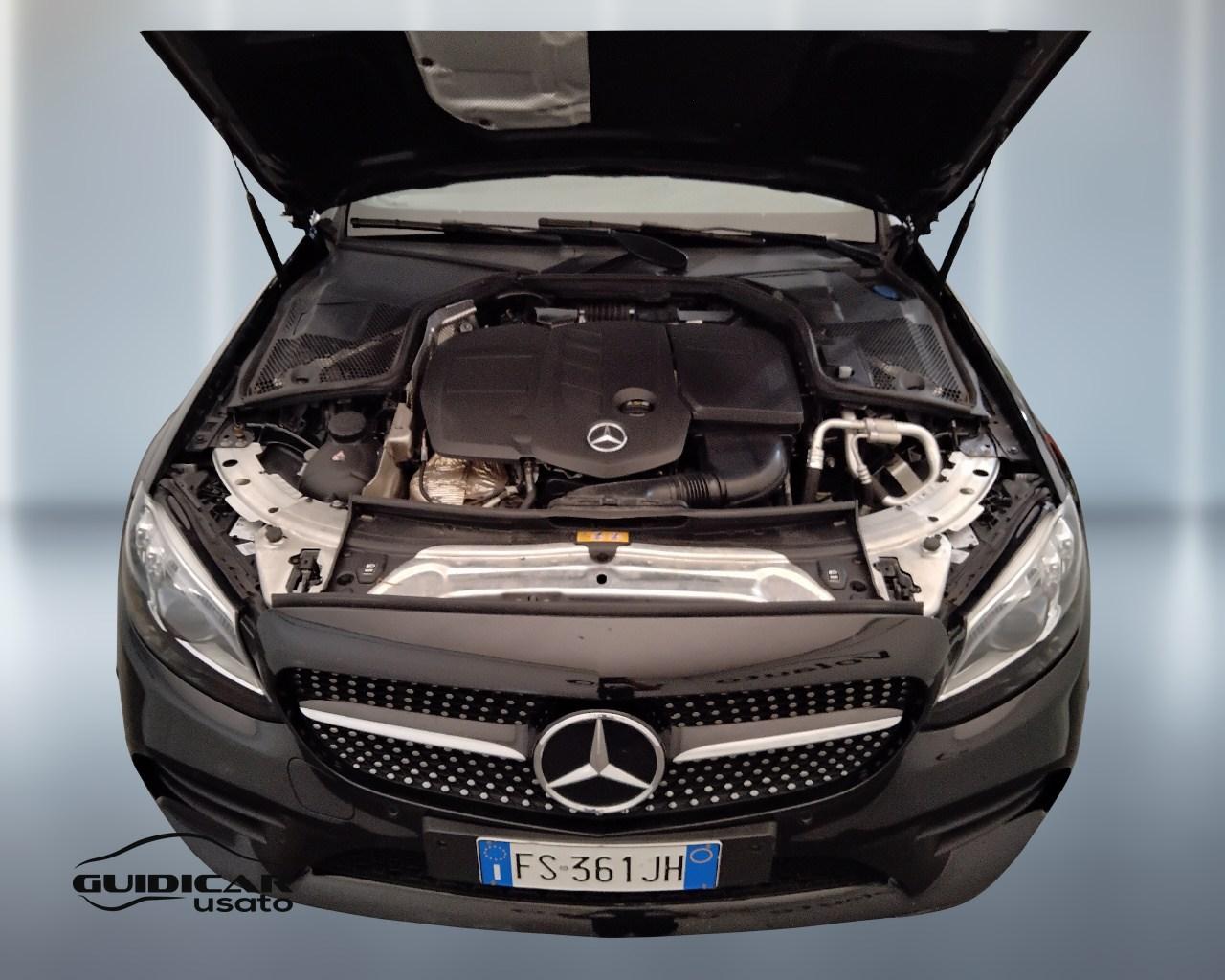 Mercedes-Benz Classe C-C205 2018 Coupe - C Coupe 220 d Premium auto