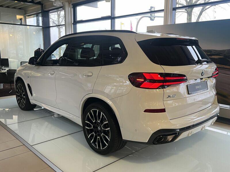 BMW X5 3.0 D AUT M SPORT CV 298 NEW 2025