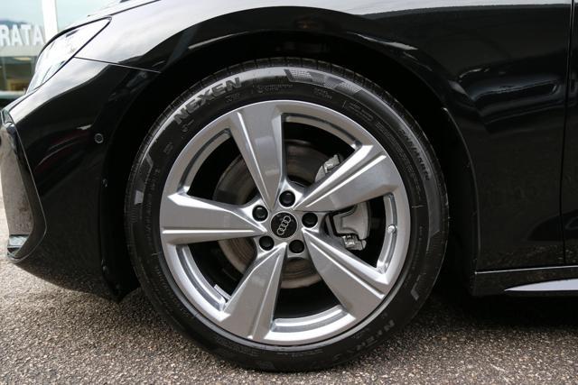 AUDI A6 Avant TDI 204CV S tronic S line edition