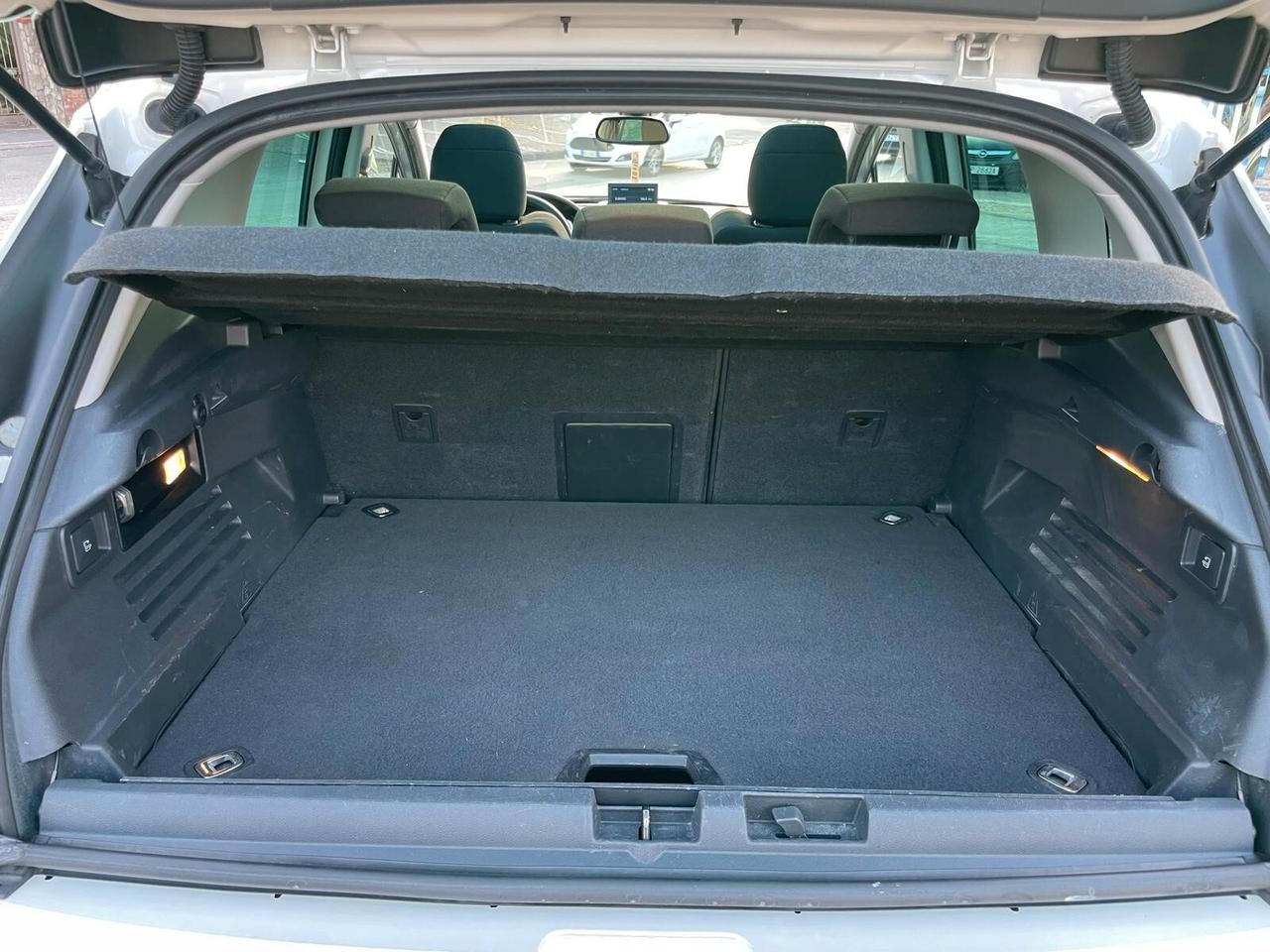 Peugeot 3008 2.0 HDi 150CV Business