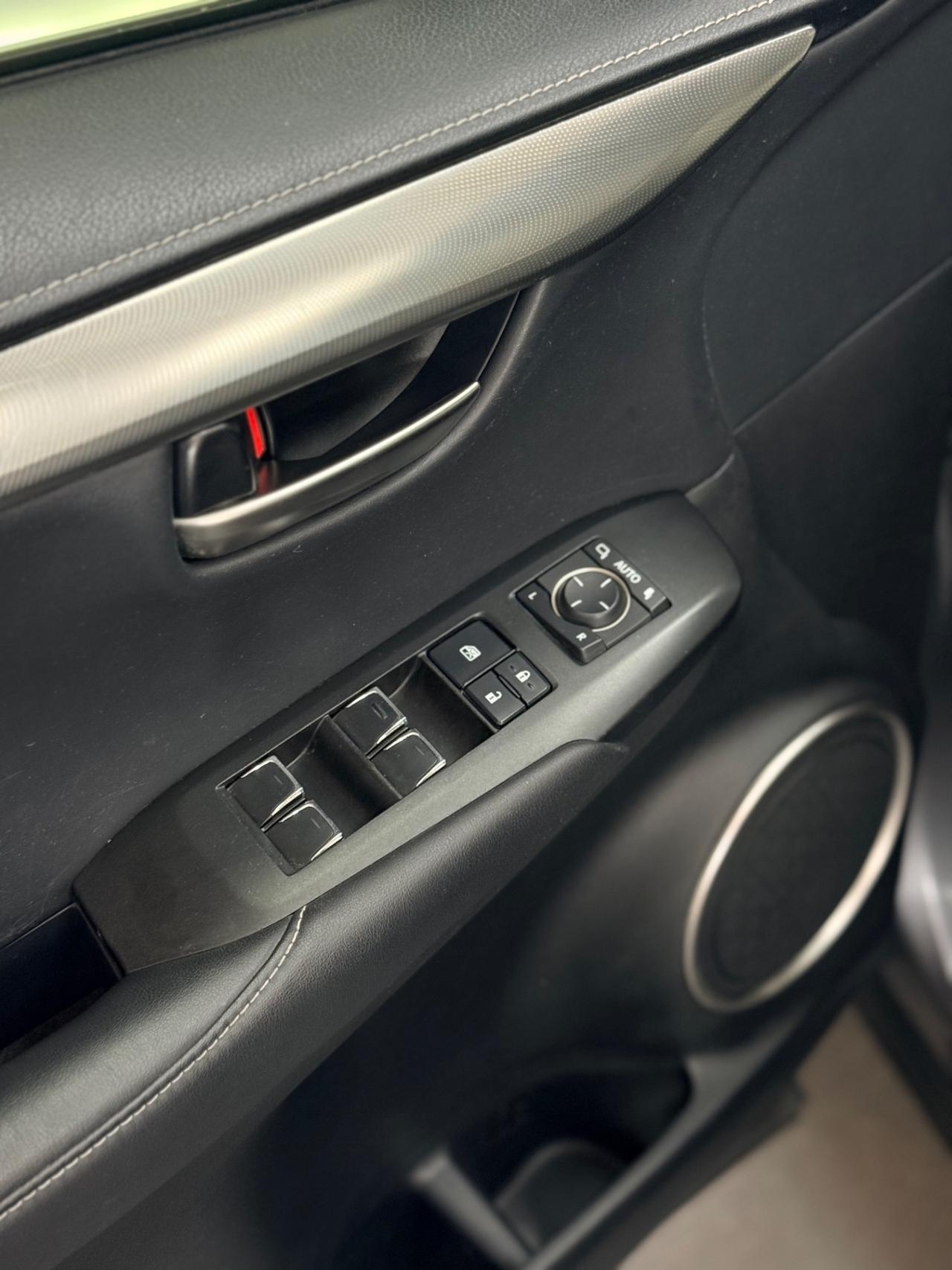 Lexus NX 300h 2.5 Hybrid 155CV 4WD Luxury 07/2020 EURO 6D