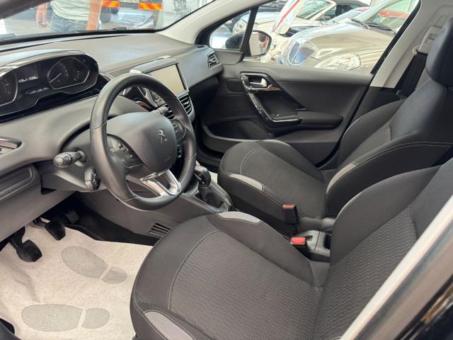 PEUGEOT 208 1° serie PureTech 82 5 porte Allure