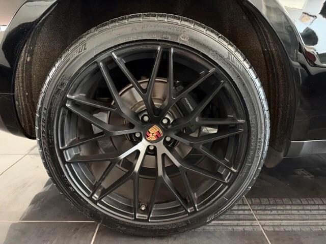 Porsche Macan 2.0 245cv no super bollo!