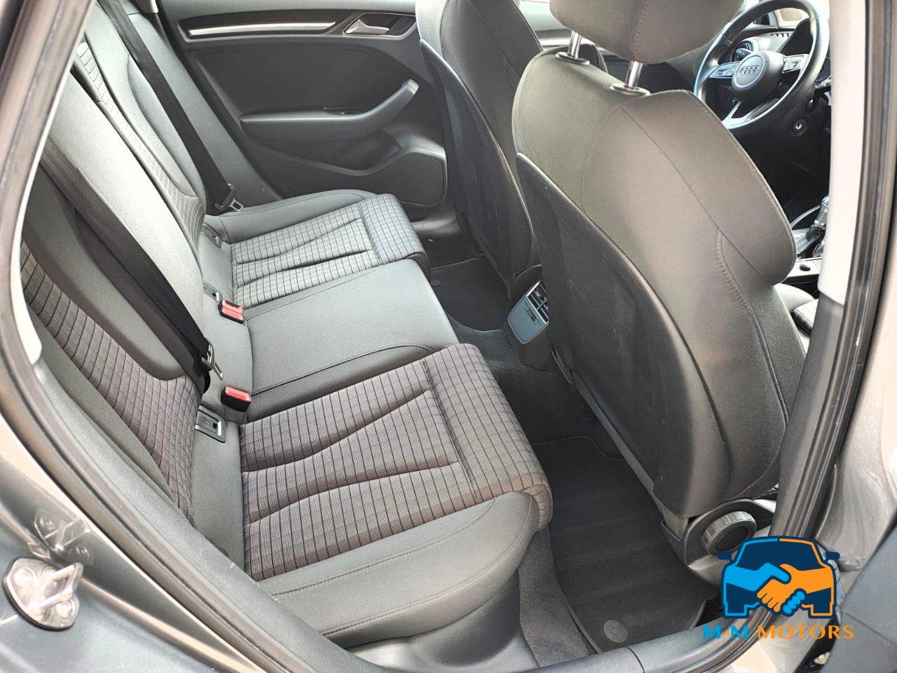 Audi A3 Sportback 30 1.6 tdi Business 116cv s-tronic