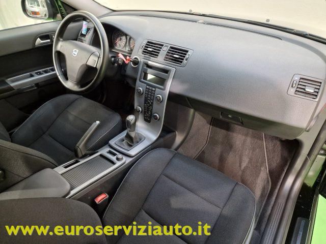 VOLVO V50 D2 POLAR