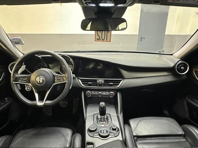 Alfa Romeo Giulia 2.2 Turbodiesel 210 CV AT8 AWD Q4 Veloce