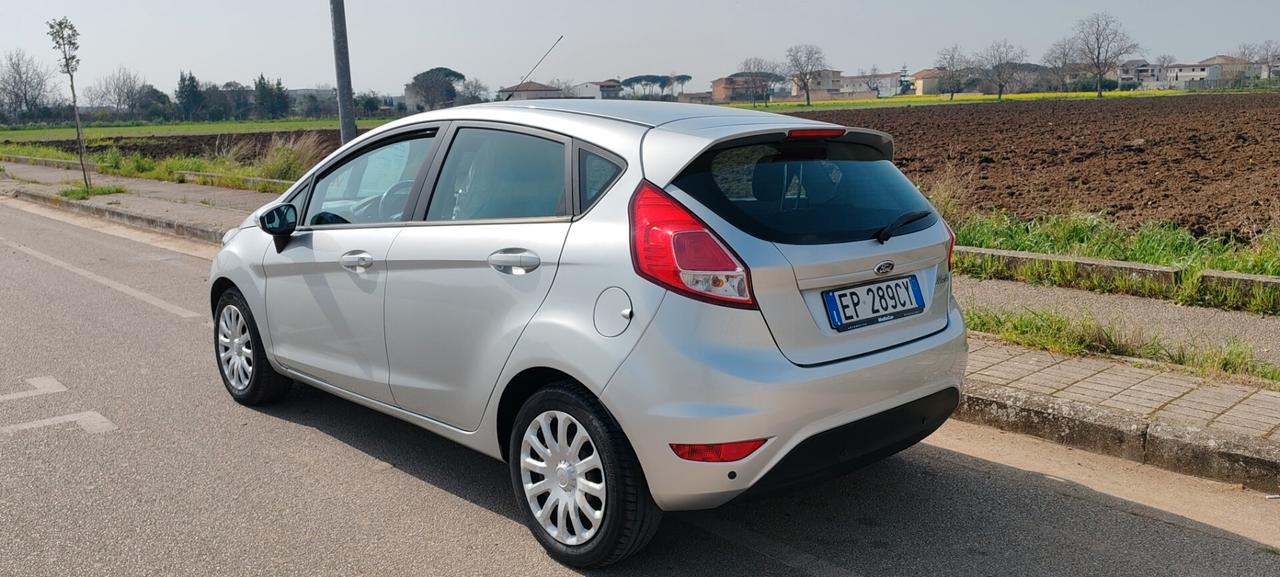 Ford Fiesta 1.5 TDCi 75CV 5 porte Business