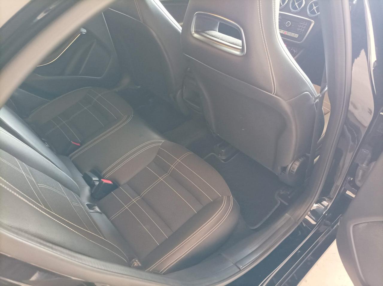 Mercedes-benz A 180 d Sport 01/2017