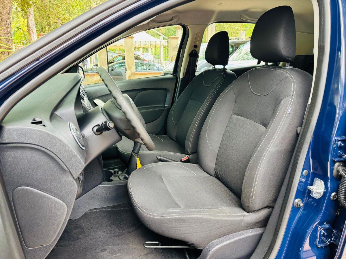 Dacia Sandero 1.2 75cv Clima Lauréate
