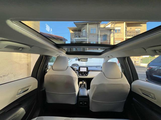 TOYOTA Corolla Touring Sports 2.0 Hybrid Lounge