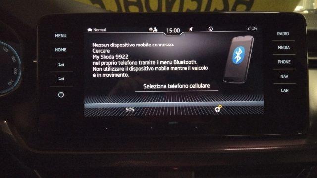 SKODA Kamiq 1.5 TSI DSG Style TETTO 18" DARK SHADE