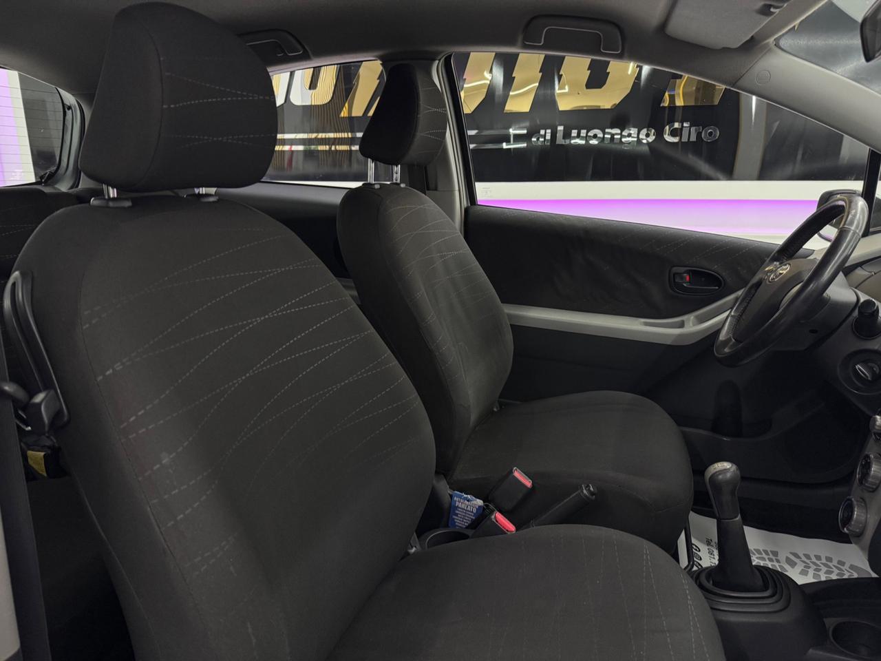 Toyota Yaris 1.0 Full Opt