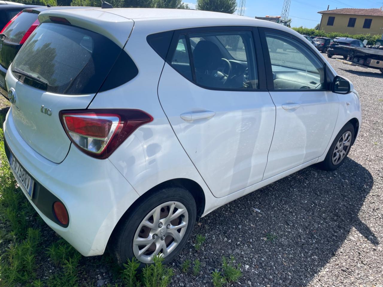 Hyundai i10 PER NEOPATENTATI