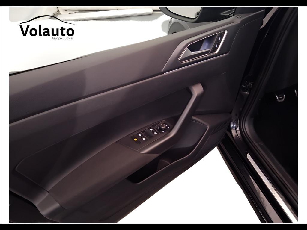 VOLKSWAGEN Taigo - Taigo 1.0 tsi R-Line 110cv