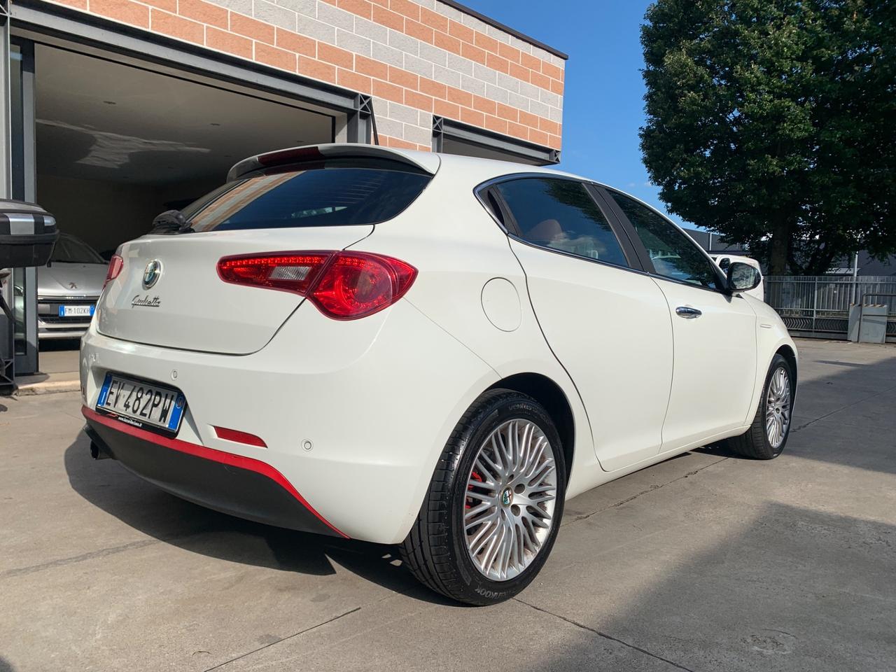 Alfa Romeo Giulietta 1.6 JTDm-2 105 CV Exclusive