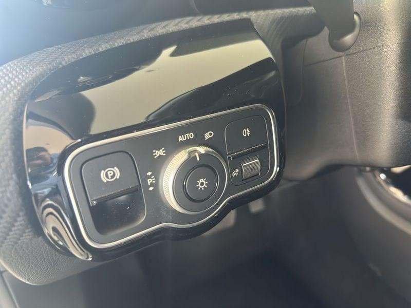 Mercedes-Benz Classe A A 180 d Advanced Auto