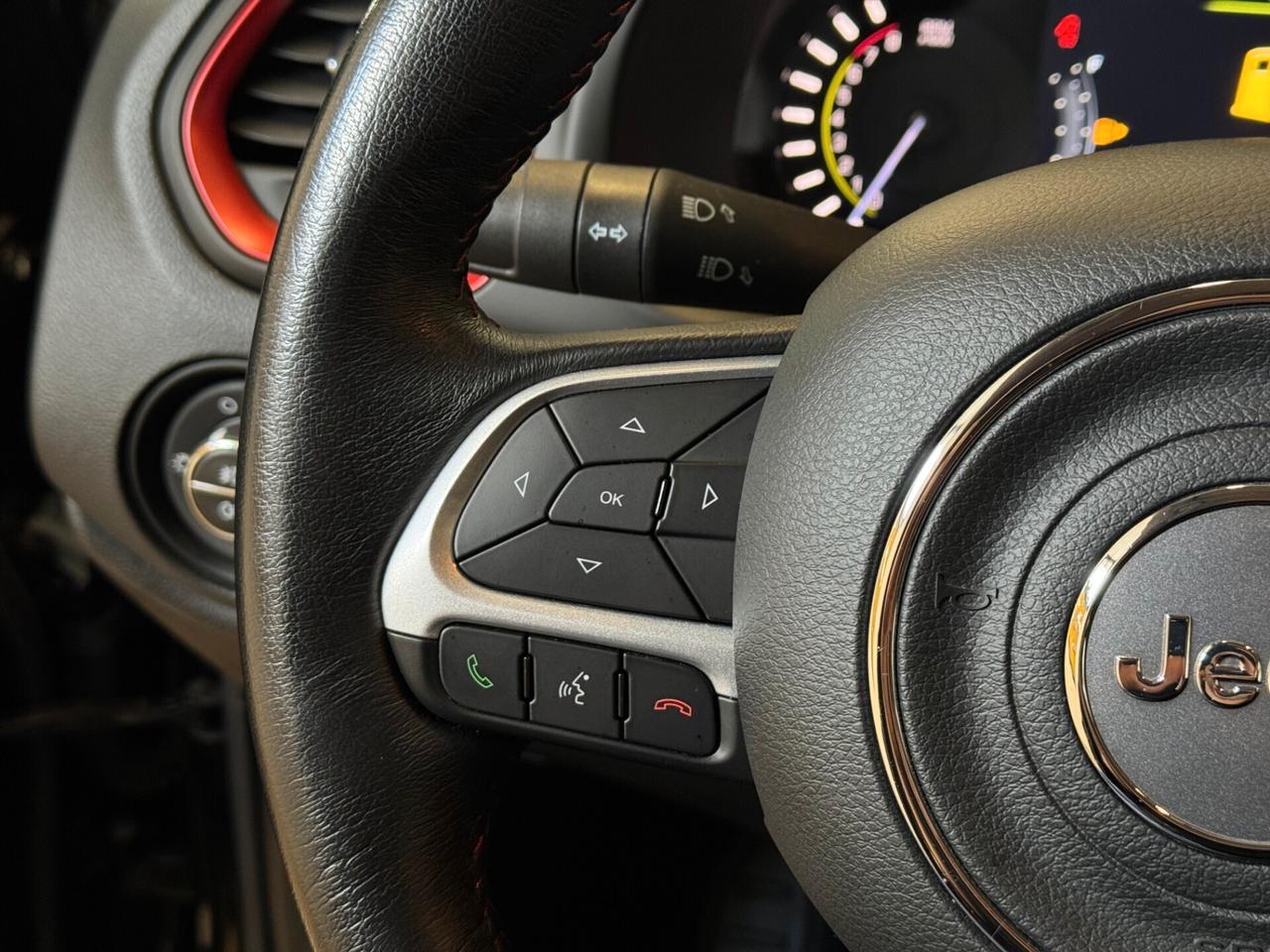 JEEP RENEGADE 4XE TRAILHAWK HYBRID PLUG-IN