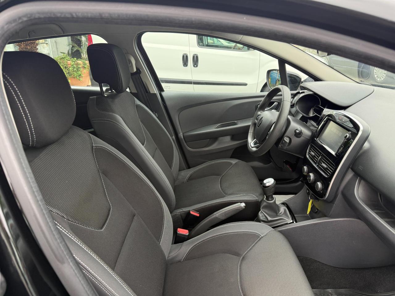 Renault Clio 5 Porte Clio 0.9 tce energy Business Gpl 90cv my18