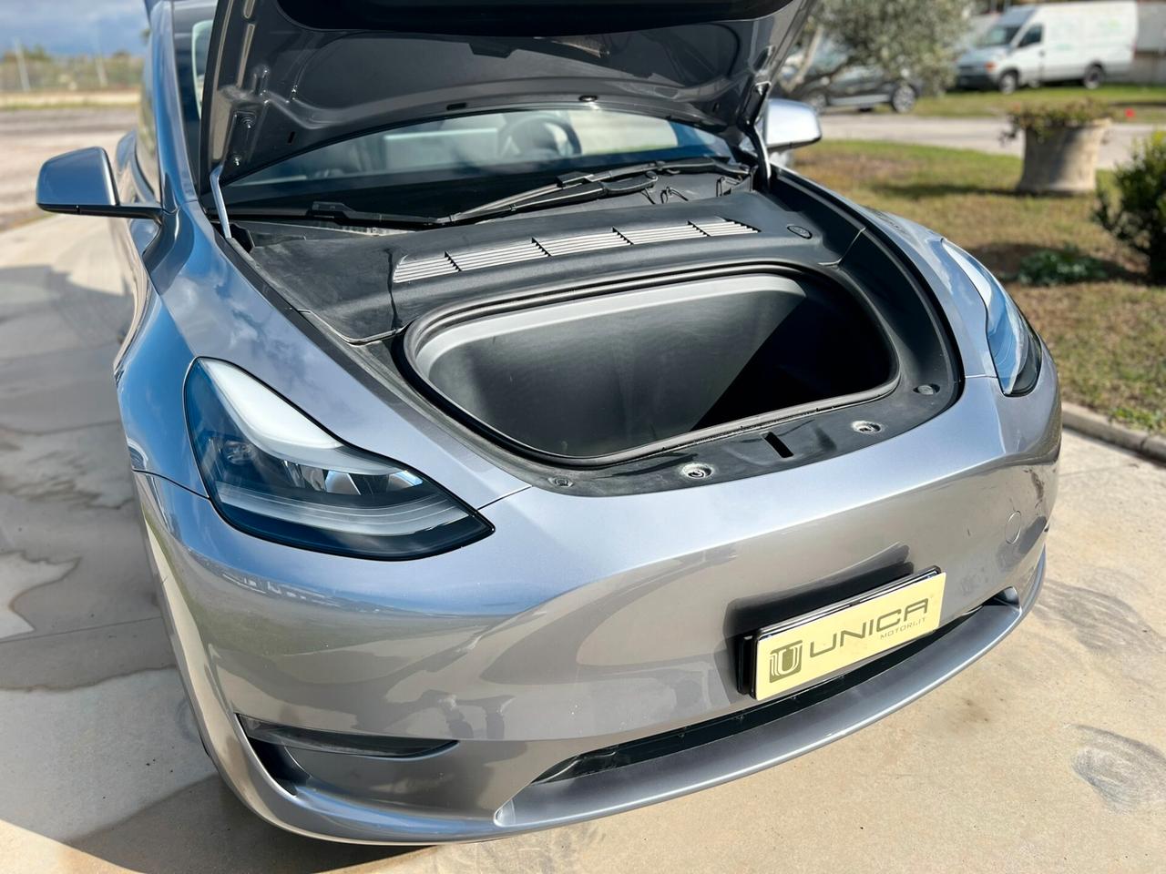 Tesla Model Y Performance AWD