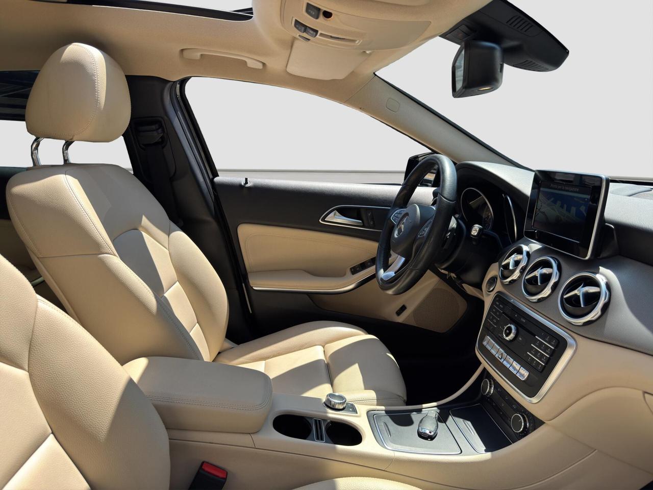 Mercedes-benz GLA 200 d 2.2 136cv Night Edition Tetto 2017